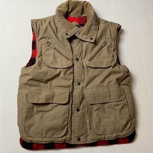 Vintage In Crowd By Celebration Men Medium Puff Vest Tan Red Black Buffalo Plaid